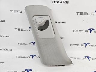 Накладка стойки B внутренняя левая верхняя Tesla Model 3 1 поколение 2023, 1086245-01