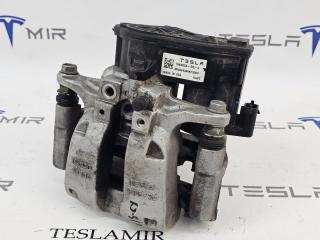 суппорт задний правый Tesla Model 3 2 поколение 2024, 1044624-00