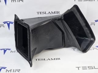 воздухозаборник Tesla Model 3 2 поколение 2024, 1588274-00, 1561156-00