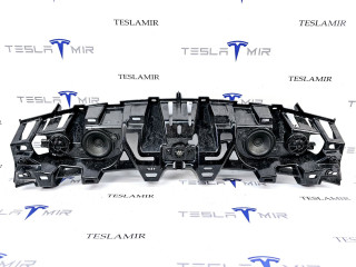 кронштейн (крепление) Tesla Model X 1 поколение 2018, 1050282-00, 1050518-00