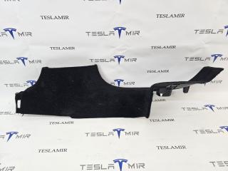 Накладка стойки B внутренняя Tesla Model 3 2 поколение 2024, 1733762-00, 1733762-23