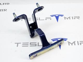 петля крышки багажника Tesla Model Y 1 поколение 2024, 1500495-00