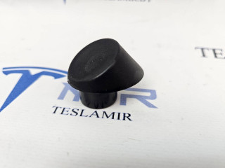 Упор крышки багажника левый Tesla Model Y 1 поколение 2024, 1507940-00