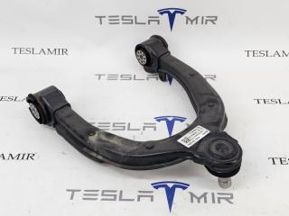 Рычаг верхний передний (подкова) правый Tesla Model 3 2 поколение 2024, 1044326-00