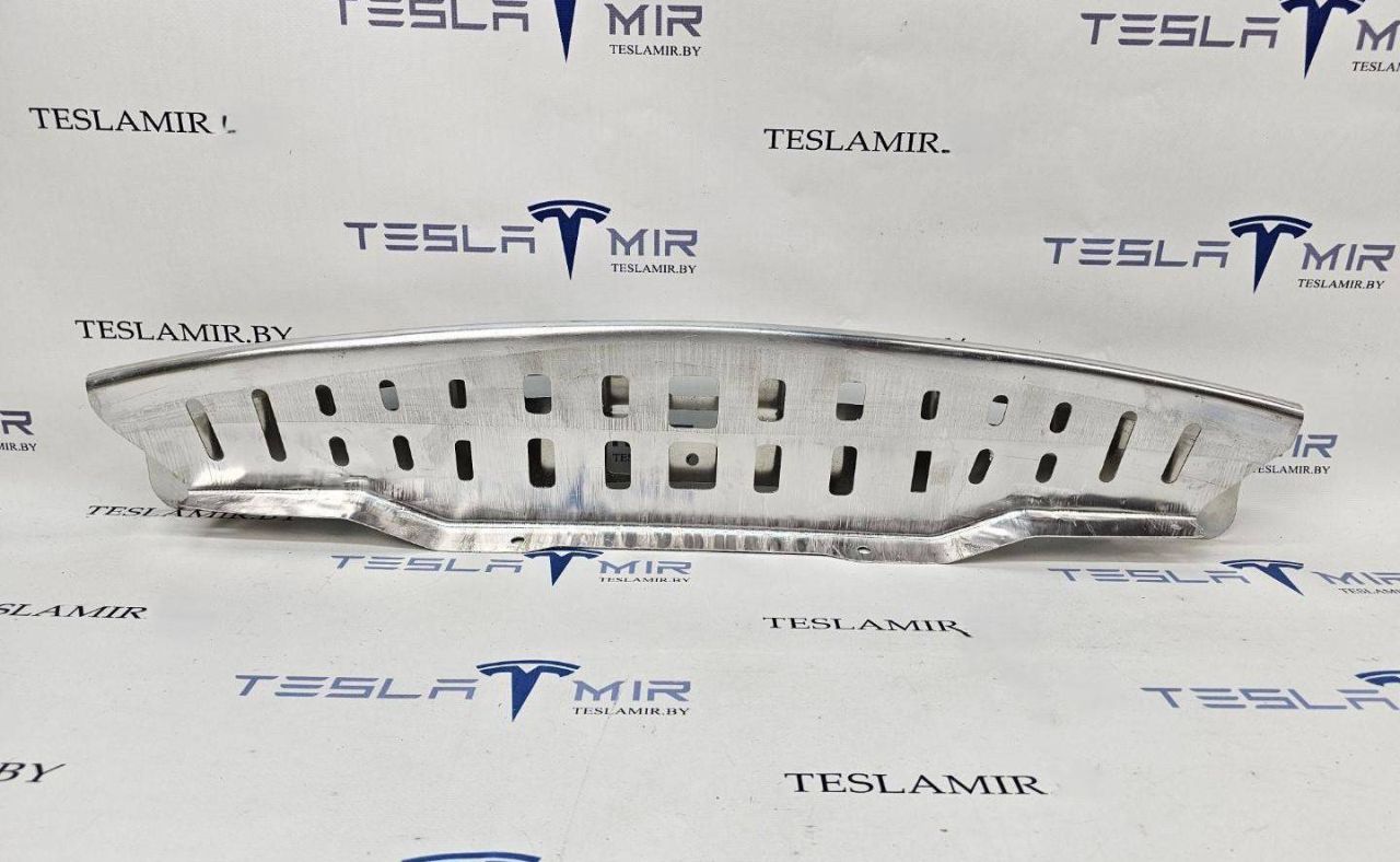 Усилитель телевизора Tesla Model Y 1 поколение 2021, 1495093-00 - фото №1