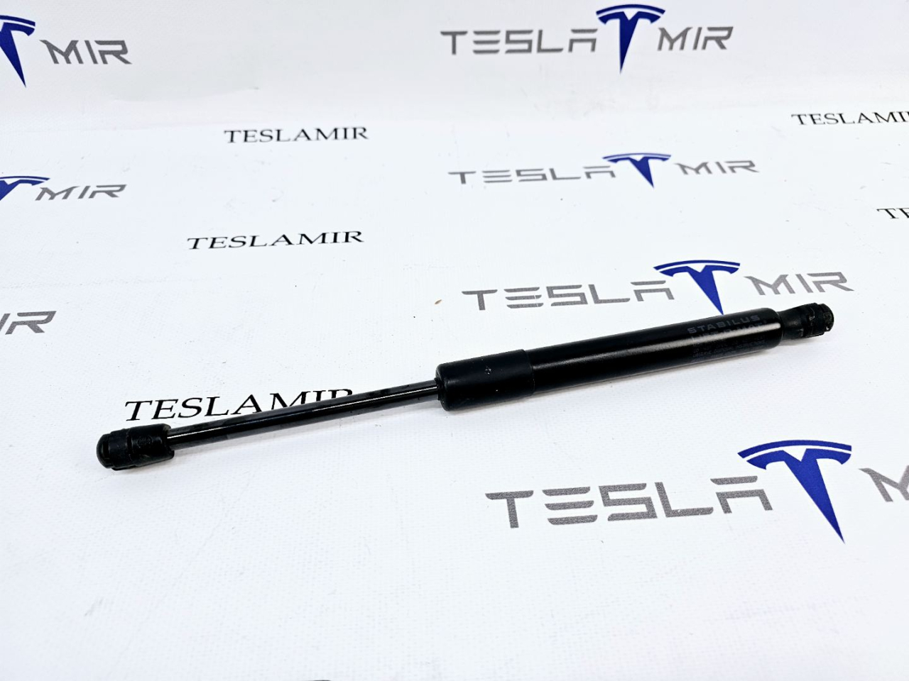 амортизатор крышки багажника (3-5 двери) Tesla Model 3 1 поколение 2019, 1091560-00 - фото №1