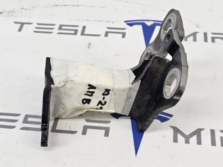 петля двери Tesla Model 3 1 поколение [рестайлинг] 2023, 1101035-00