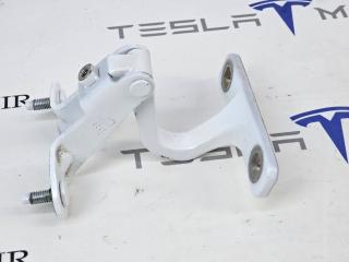 петля крышки багажника Tesla Model Y 1 поколение 2024, 1500495-00