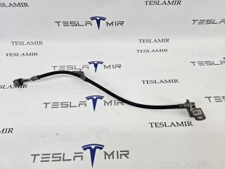 шланг тормозной Tesla Model 3 2 поколение 2024, 1044721-00