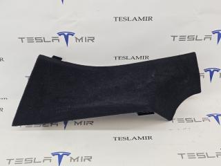 Накладка стойки С внутренняя левая нижняя Tesla Model Y 1 поколение 2025, 1935497-50