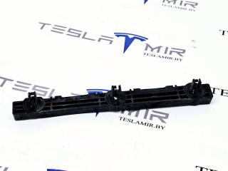 Кронштейн порога Tesla Model S 1 поколение [рестайлинг] 2017, 1003693-00