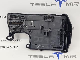 Блок управления BCM (бортовой сети) (Body Control Module) Боди Tesla Model 3 2 поколение 2024, 1834629-10
