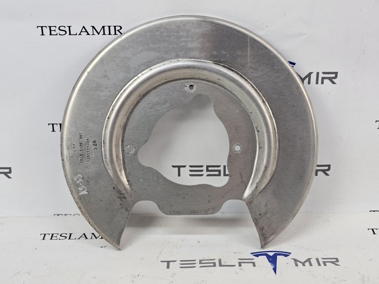 защитный кожух тормозного механизма Tesla Model 3 2 поколение 2025, 1344664-00 - фото №1