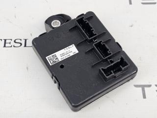 Блок ретрофит (ccs2) Tesla Model S 1 поколение [2-й рестайлинг] 2022, 1619321-10-A, 1619321-10