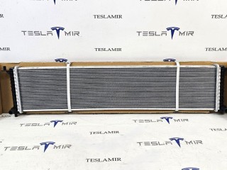 Радиатор охлаждения основной центральный Tesla Model S 1 поколение [рестайлинг] 2018, 1057999-00
