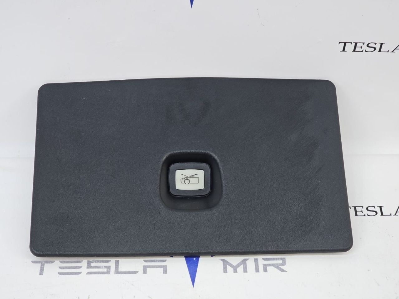 Крышка в корыто Tesla Model Y 1 поколение 2022, 1494086-00, 1494085-00, 1516185-00 - фото №1
