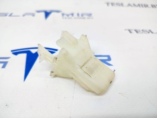 Защелка сидений 2-го ряда Tesla Model 3 2 поколение 2025, 1111033-00