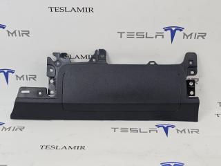 подушка безопасности коленная Tesla Model Y 1 поколение 2024, 1143753-00, 1077826-00, 1083350-00