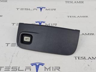 накладка декоративная Tesla Model 3 1 поколение 2022, 1095858-00, 1095859-00, 1555579-00, 1516185-00