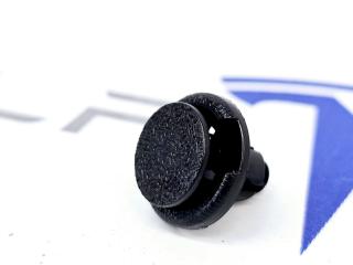 клипса Tesla Model 3 1 поколение 2020, 1006521-00, 1006521-00-A