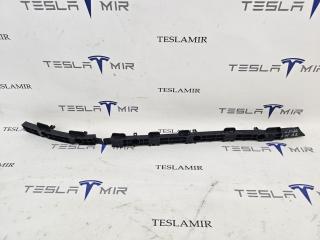 Крепление бампера заднего Tesla Model X 1 поколение 2018, 1034881-00