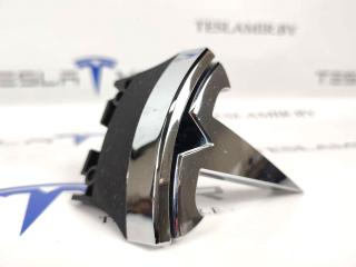 Знак эмблема "Т" переднего бампера Tesla Model S 1 поколение [рестайлинг] 2017, 1053686-00