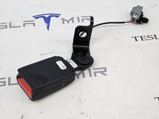 замок ремня безопасности Tesla Model 3 2 поколение 2025, 1857740-N1