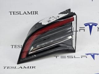 фонарь крышки багажника правый Tesla Model 3 1 поколение 2023, 1077402-00, 1077404-00, 1502089-00, 1077402-96