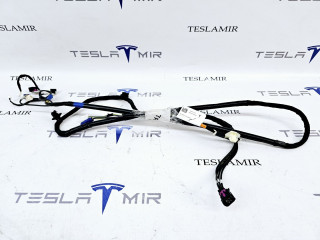 Камера тройная (TRIPLE) лобового стекла (регулируемая) Tesla Model Y 1 поколение 2021, 2489057-00, 1514448-00