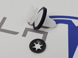 клипса Tesla Model S 1 поколение [рестайлинг] 2018, 1042845-00, 1016009-00, 1025401-00