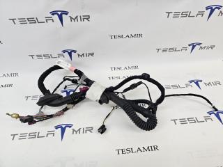 Проводка крышки багажника Tesla Model 3 2 поколение 2024, 1897325-00