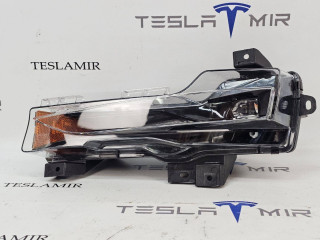 фара противотуманная Tesla Model 3 1 поколение 2021, 1077391-00, 1077389-00, 1624797-00