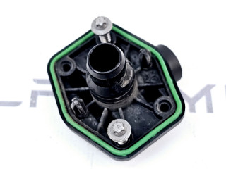 Переходник патрубка системы охлаждения основной батареи (штуцер) Tesla Model 3 1 поколение 2020, 1094759-00