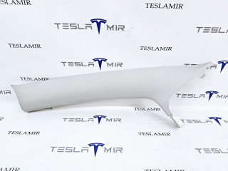 Накладка декоративная стойки А внутренняя левая верхняя Tesla Model 3 1 поколение 2022, 1086237-91, 1086237-00