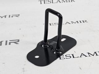 Петля (ригель) замка капота (одиночная) Tesla Model 3 1 поколение 2023, 1505712-00