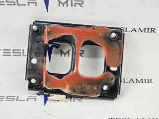 лонжерон левый Tesla Model X 1 поколение 2018, 1060345-S0