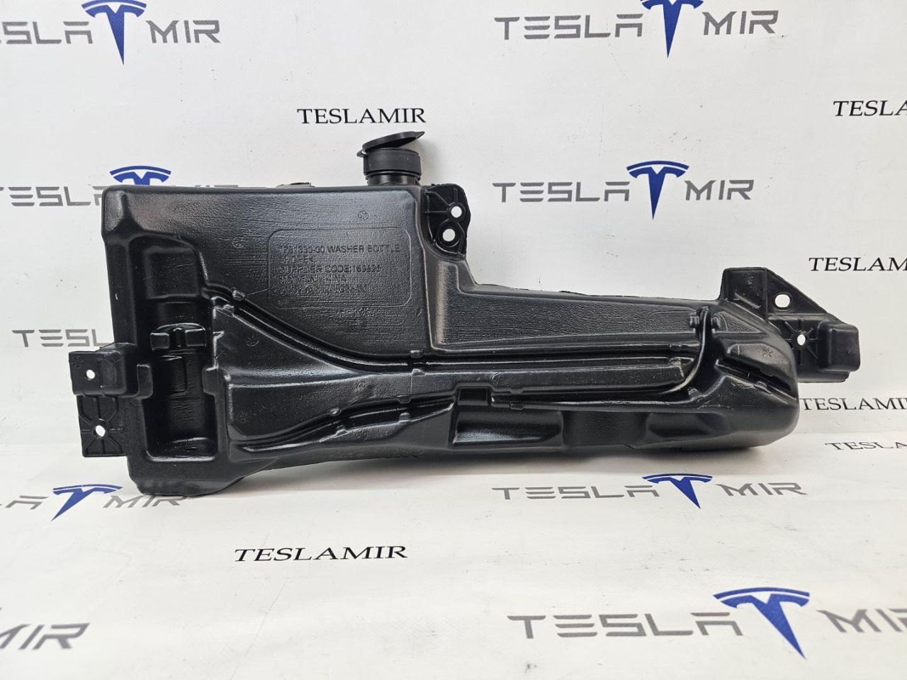 бачок омывателя Tesla Model 3 2 поколение 2024, 1807860-00-E, 1807860-00 - фото №1