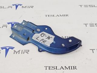 крепление ( кронштейн ) крыла Tesla Model 3 1 поколение 2023, 1092304-00, 1100382-S0