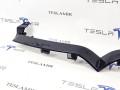 Накладка V-образная декоративная переднего гриля (птичка) Tesla Model S 1 поколение [2-й рестайлинг] 2022, 1611012-00 - фото №2