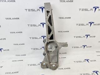кулак поворотный левый Tesla Model Y 1 поколение 2024, 1188311-00
