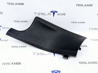 Накладка стойки С внутренняя левая нижняя Tesla Model Y 1 поколение 2021, 1494625-00, 1494670-00