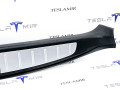 Отделка багажника (пластик) под замок Tesla Model X 1 поколение 2018, 1035994-00, 1050393-00 - фото №4