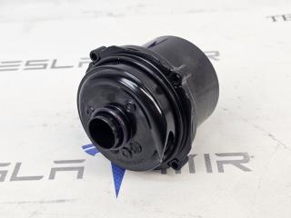 насос антифриза дополнительный Tesla Model 3 1 поколение 2021, 1088245-00, 1133851-00