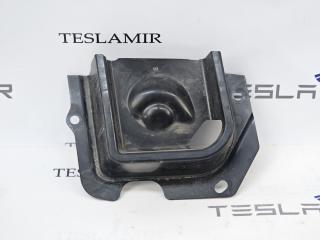 Накладка опоры (стакана) амортизатора левая Tesla Model Y 1 поколение 2025, 1494083-00