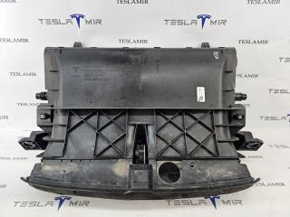 кассета радиаторов Tesla Model Y 1 поколение 2025, 149417900, 1494175-00, 1493995-00, 1982489-00, 1974887-00