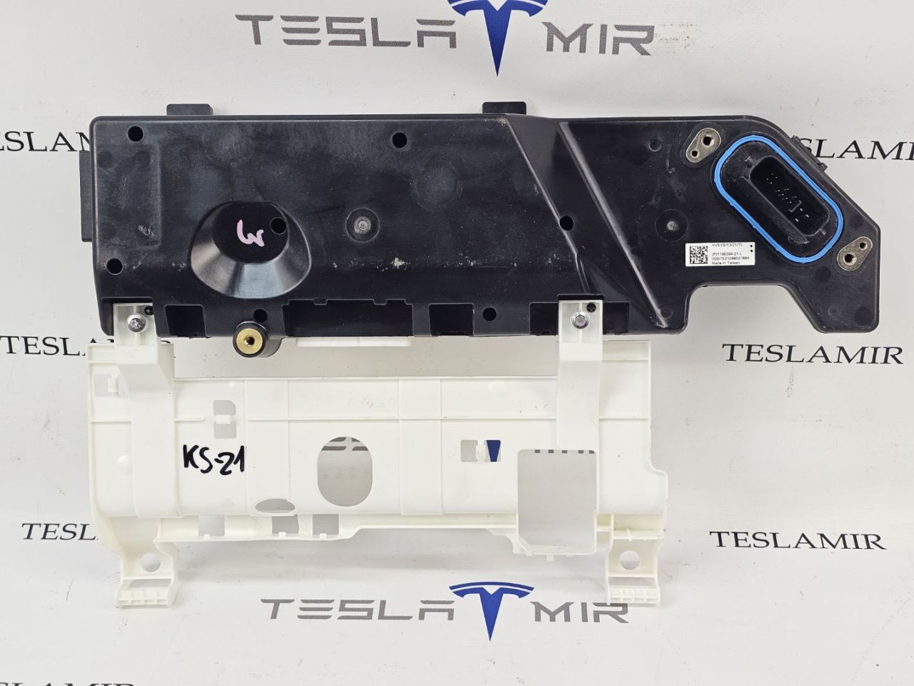 Контроллер основной батареи BMS Tesla Model Y 1 поколение 2022, 1106394-21 - фото №1