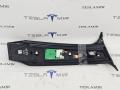 Накладка стойки B наружная + камера правая Tesla Model Y 1 поколение 2024, 1785300-00, 1656620-0R, 1656620-00 - фото №3