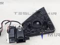 Люк порта зарядки с электроприводом в сборе Tesla Model 3 2 поколение 2024, 1900216-00, 132203300004B, 1730599-00 - фото №6