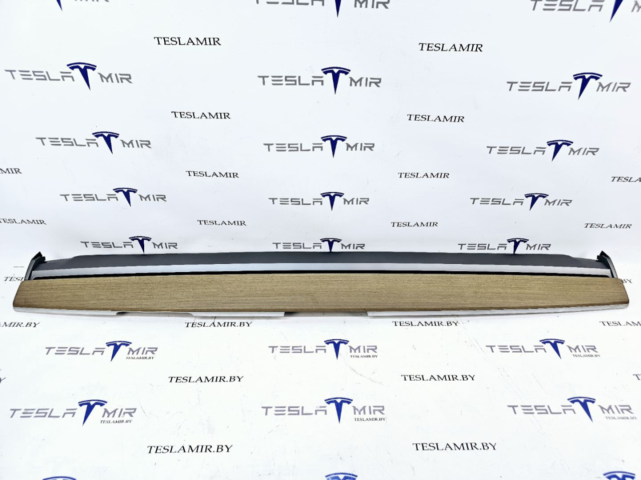 Декоративная накладка центральной консоли Tesla Model 3 1 поколение 2019, 1619569-00, 1091225-00, 1100567-00, 2019482-00, 2267326-00 - фото №1
