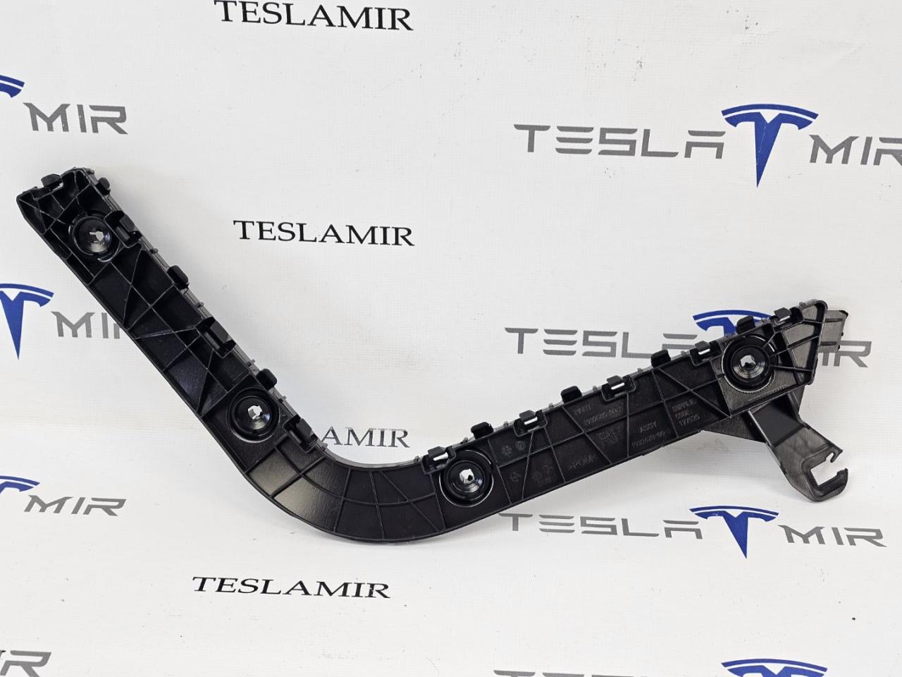 Крепление бампера заднего Tesla Model Y 1 поколение 2025, 1932585-00, 1932678-00 - фото №1